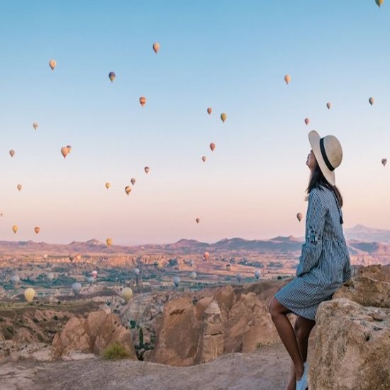 Cappadocia: Regular Hot Air Balloon Watching at Sunrise with Pickup