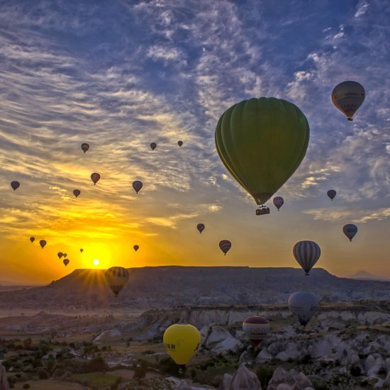 Göreme: Cappadocia Standart Hot Air Balloon Sunrise Flight