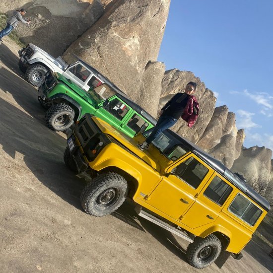 Cappadocia: Private Off-Road Jeep Sunset Trip with Drink