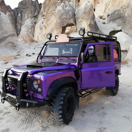 Cappadocia: Private Off-Road Jeep Sunset Trip with Drink